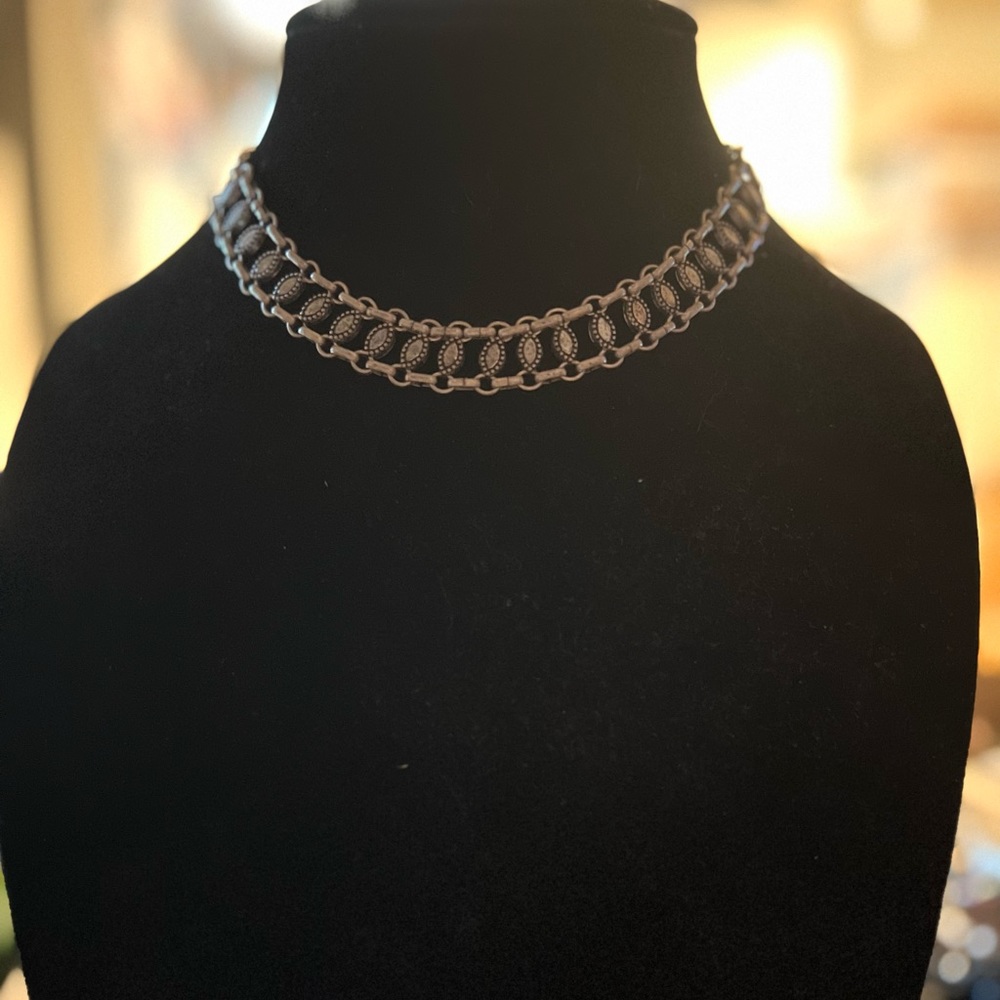 Silver tone American Eagle necklace - Picture 3 of 4